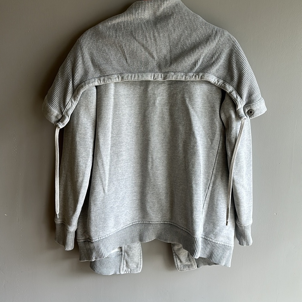 Athleta Wrappers Delight Jacket XS great used condition - Picture 7 of 10